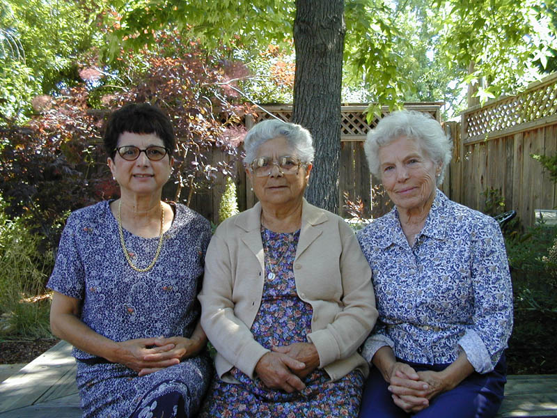 Mom, Nonna, and Edith